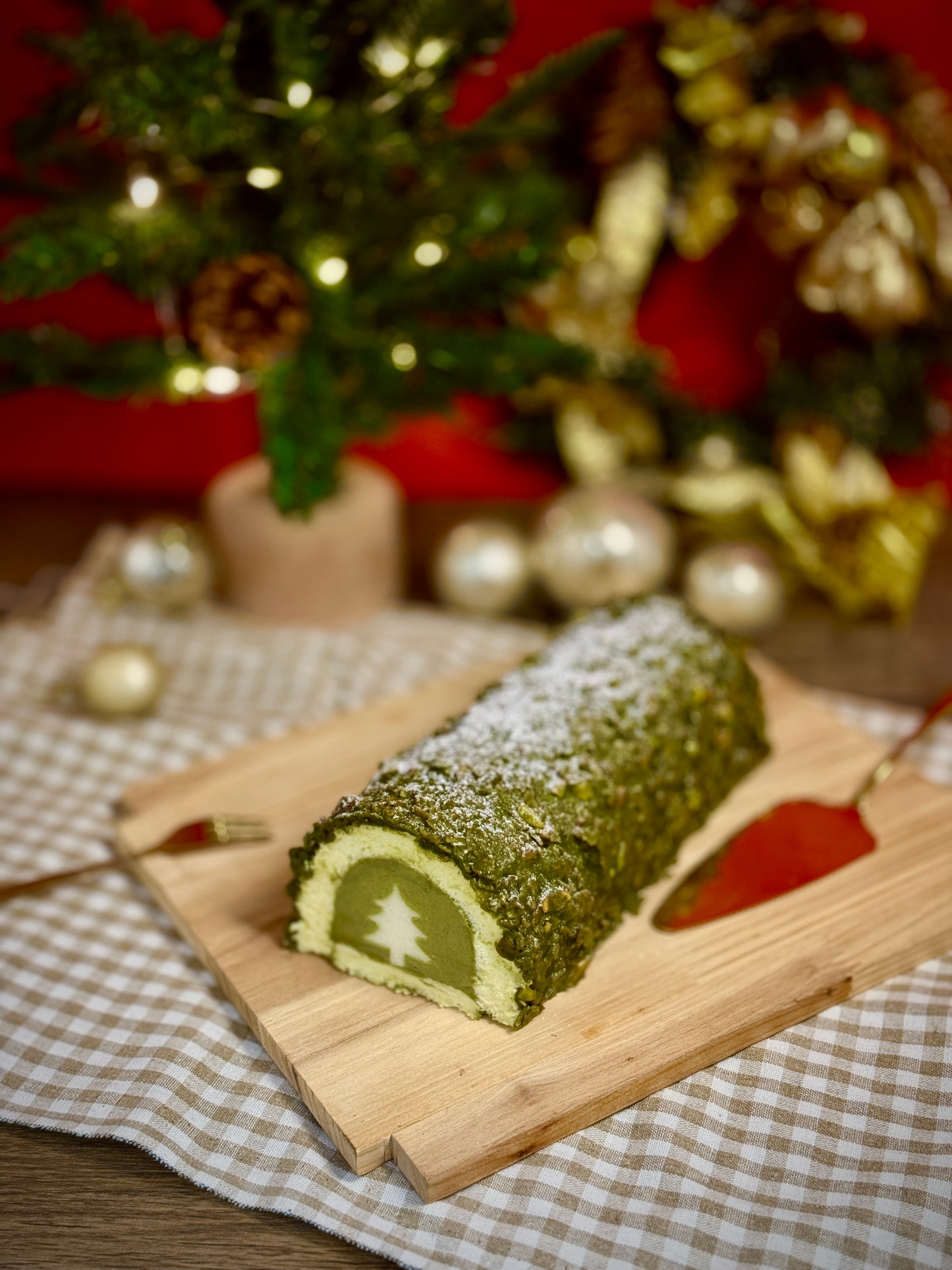 聖誕開心法式蛋糕卷 Pistachio Bûche de Noël